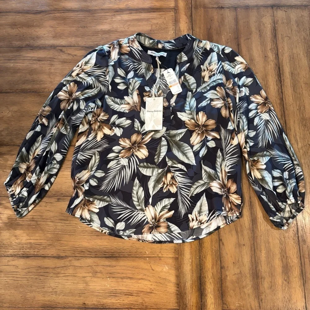 NWT Tommy Bahama Coastal Petals Split Neck Top in Black, Small, Spring Summer